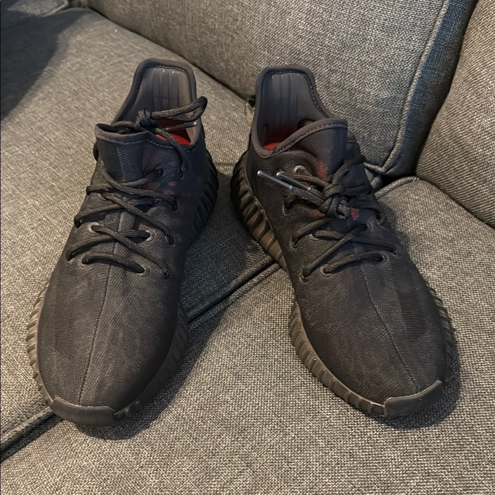 Adidas Yeezy Black Sneakers with Knit Upper and Boost Sole
